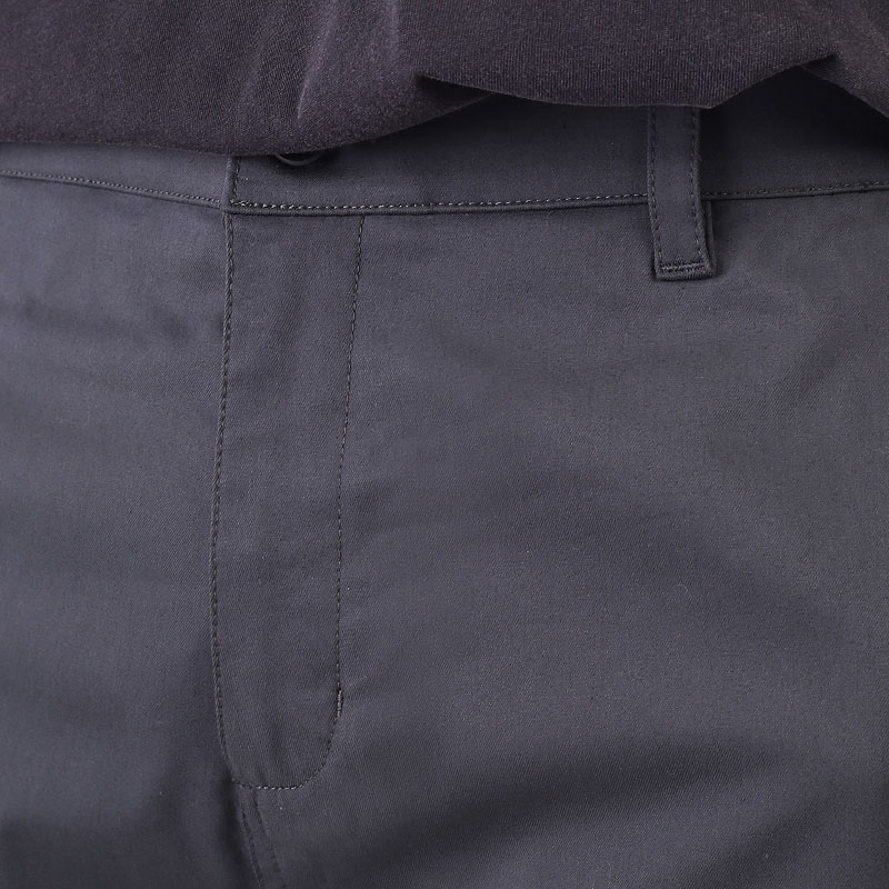 мужские серые брюки Nike Dri-FIT UV Slim-Fit Golf Chino Pants DA4130-070 - цена, описание, фото 2